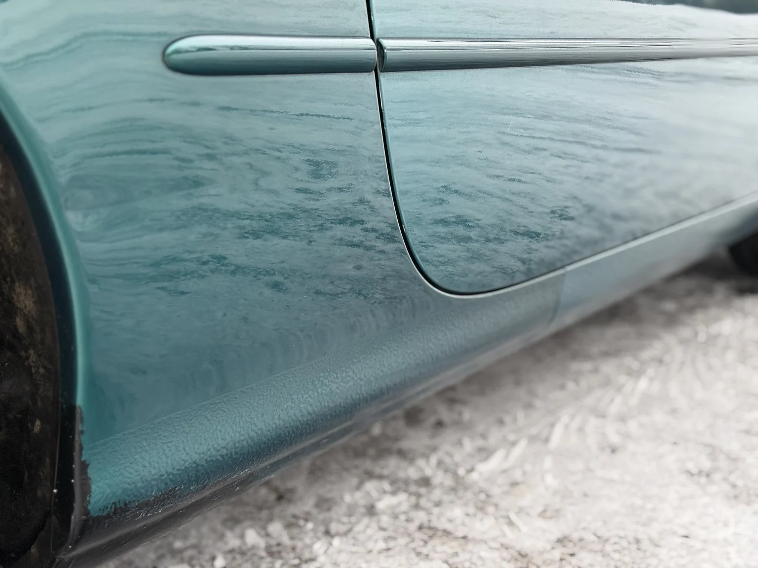 Exterior image of 1997 Jaguar XK8 (67)