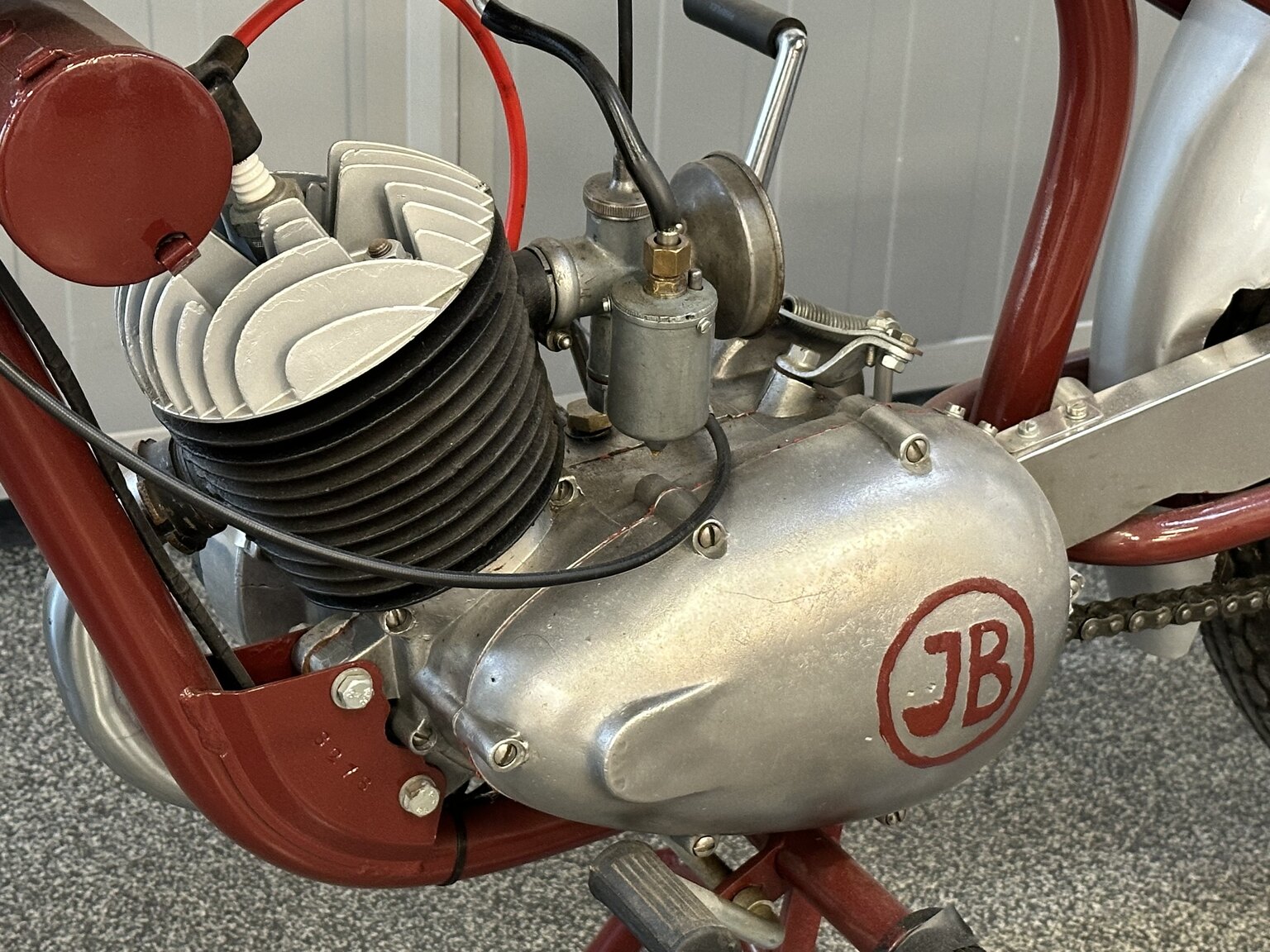 Image of 1950 NV 125 mechanics
