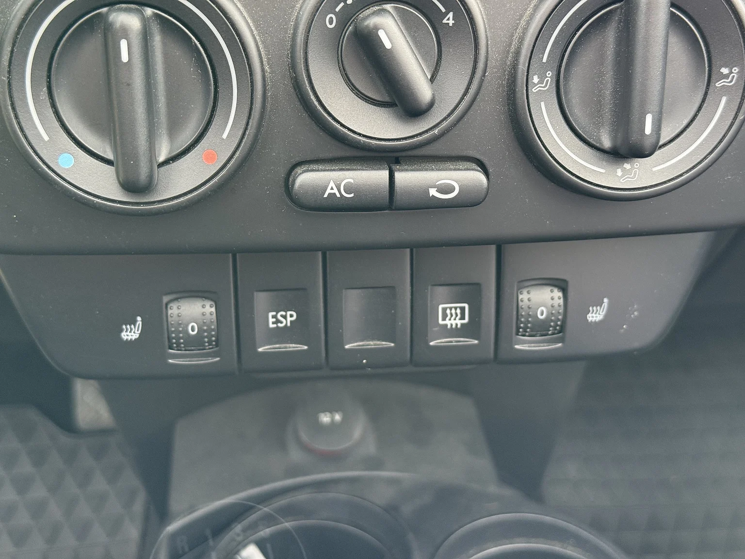 Interior image of 2007 VW Beetle 1600 Cabriolet  (14)