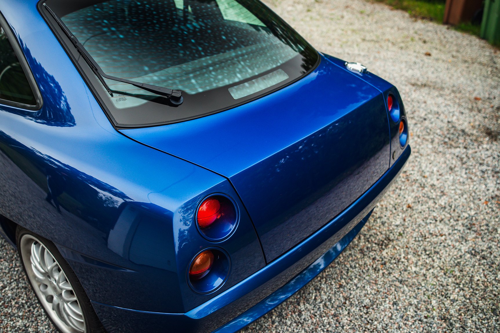 Exterior image of 2000 Fiat Coupé 2.0 Turbo Manuell