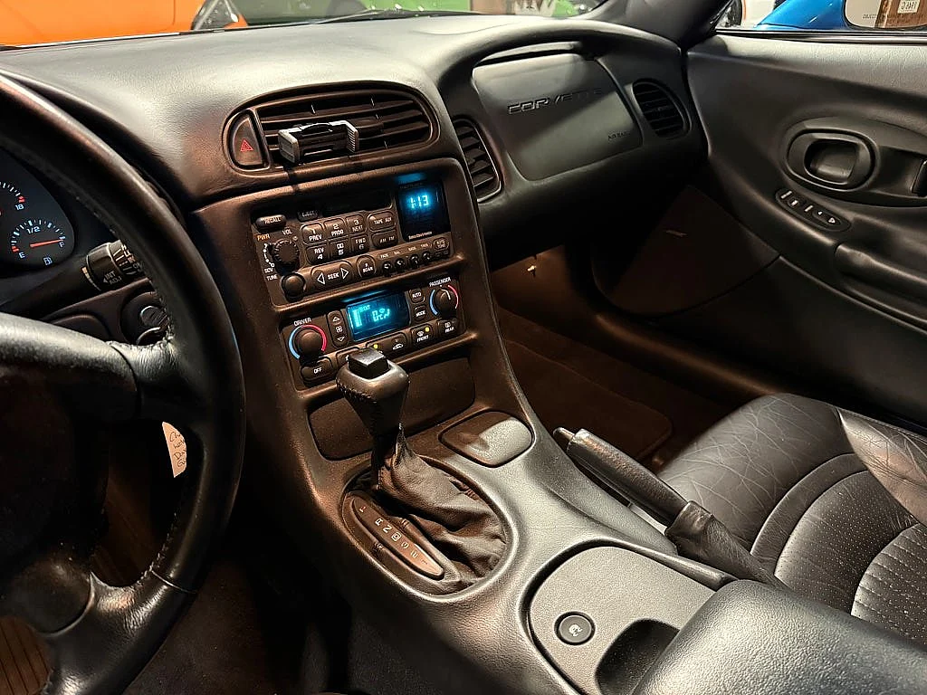 Bild von 1998 Chevrolet Corvette (19)