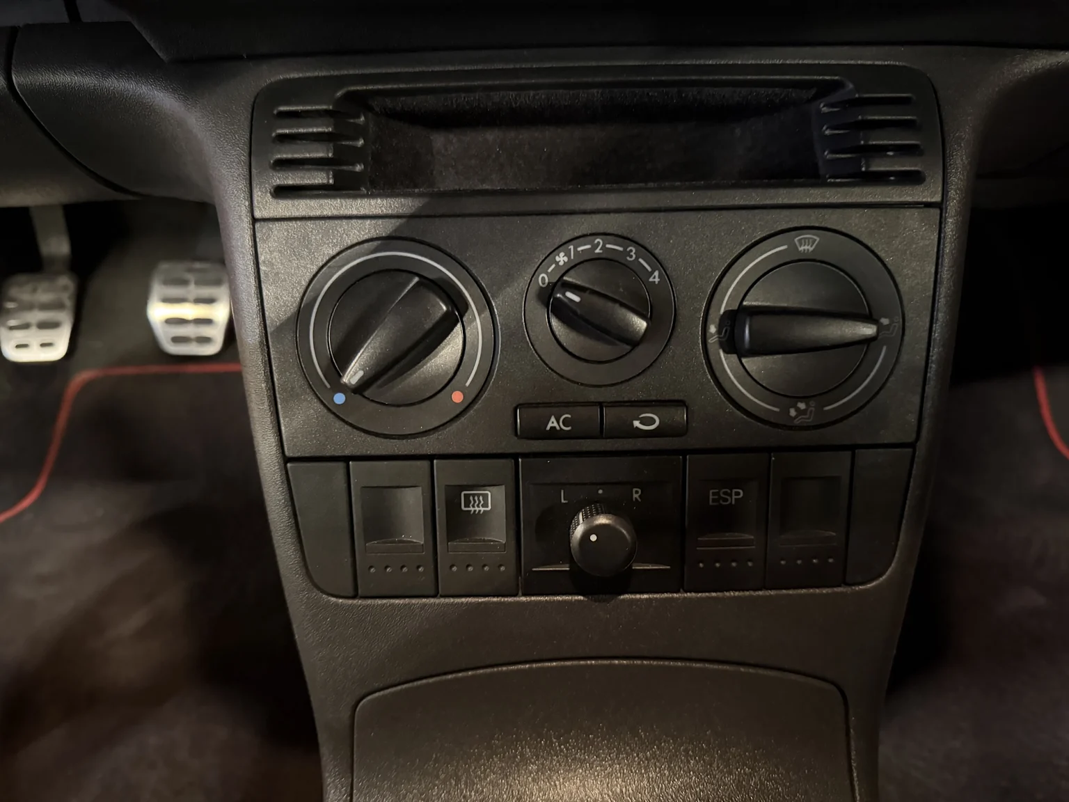 Interiörbild 2000 VW LUPO GTI 2001 (44)