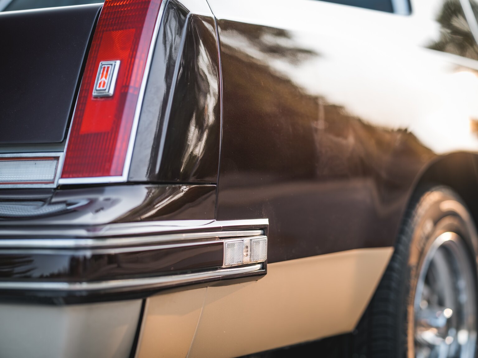 Exteriörbild på 1986 Oldsmobile Cutlass 442
