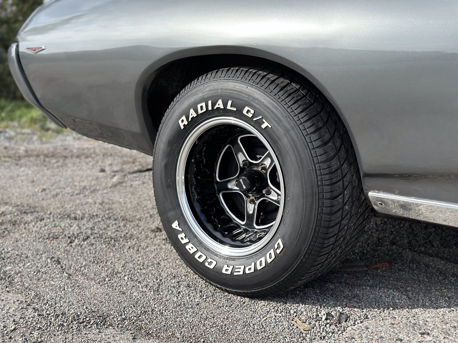 Exteriörbild på 1969 Pontiac GTO 406cid 