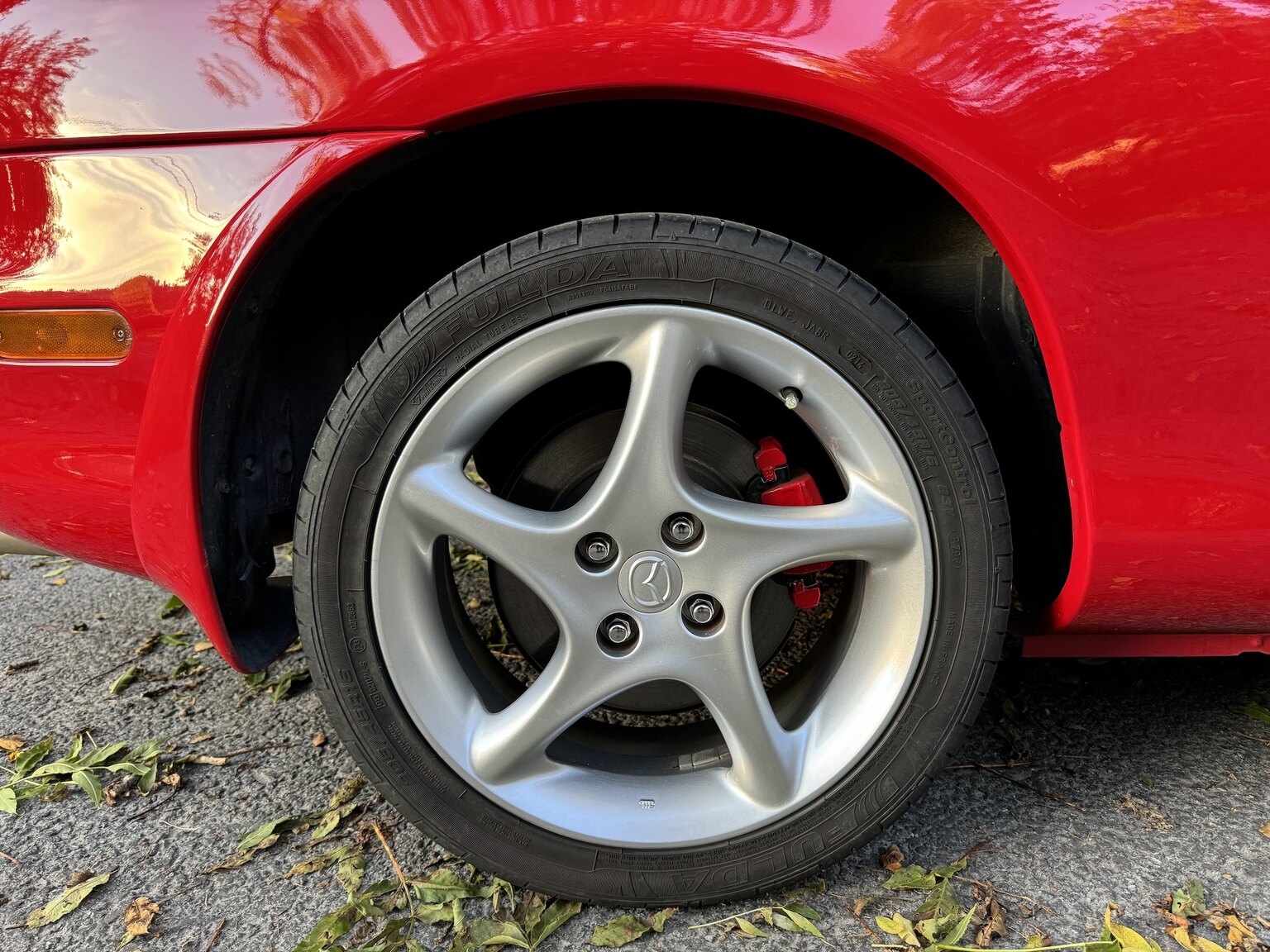 Exterior image of 2004 Mazda MX-5