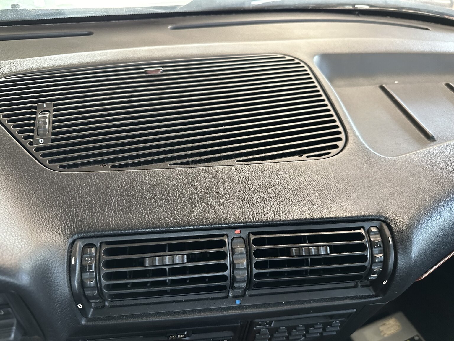Interiörbild 1991 ALPINA BMW ALPINA B10 BI-TURBO