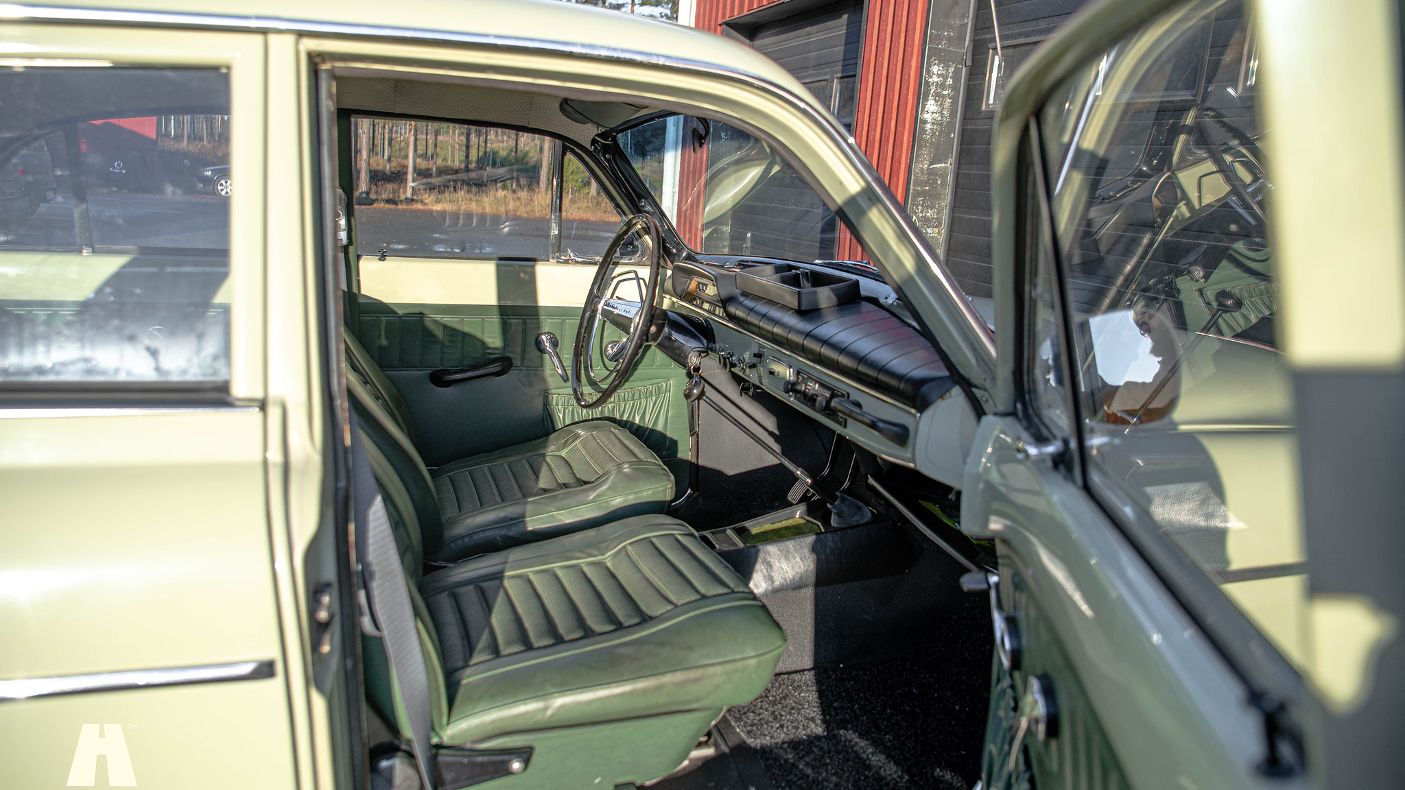 Interiörbild 1966 Volvo Amazon Sport