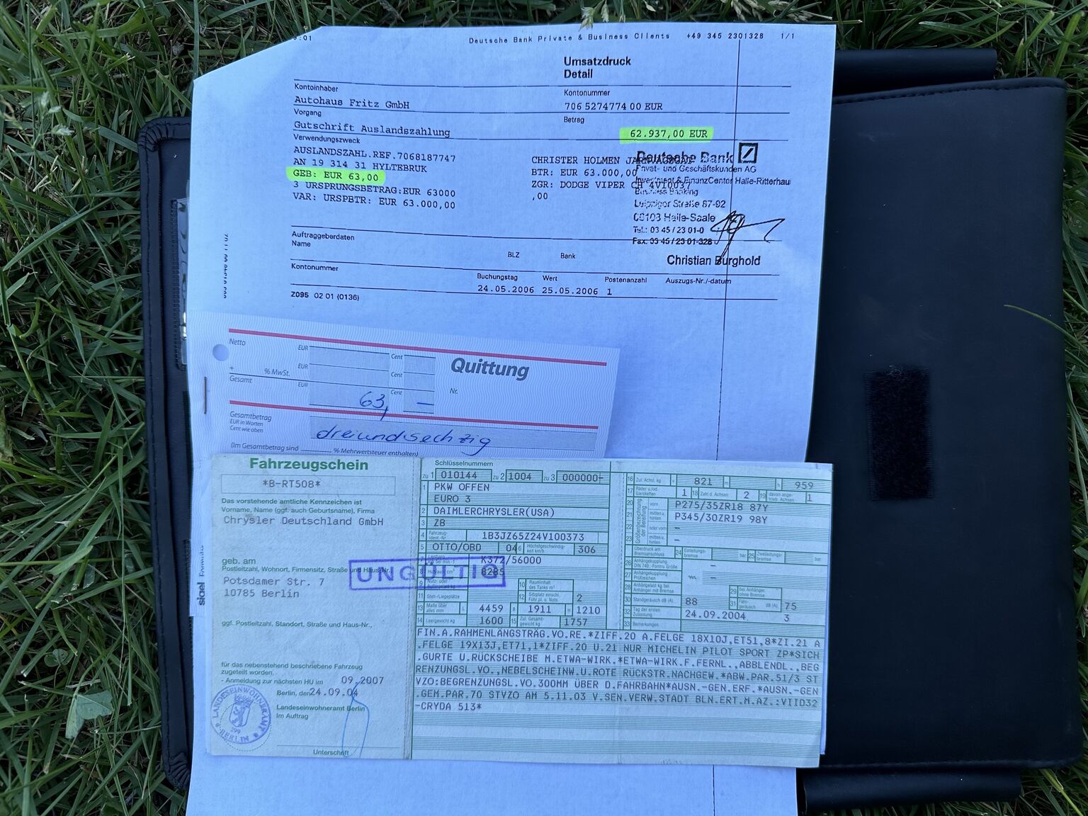 Documentation for 2004 Dodge Viper SRT-10 (14)