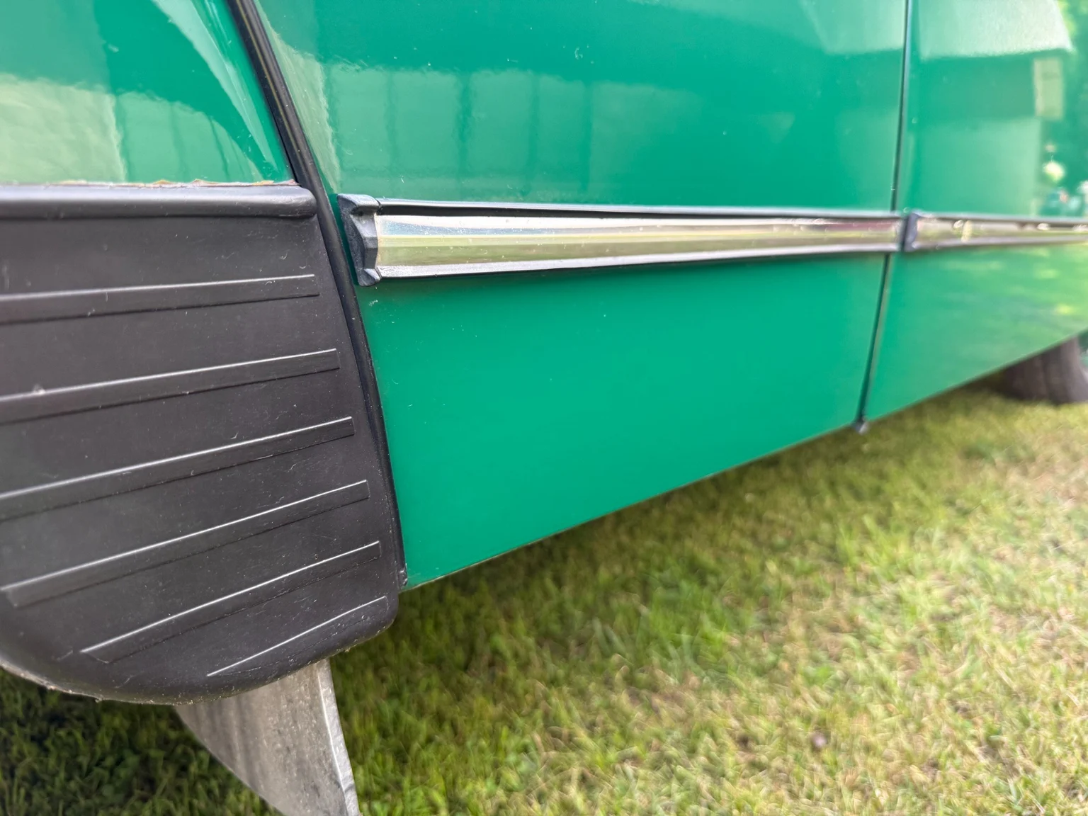 Aussenfoto 1975 Saab 95 V4 kombi - 7-sits (50)