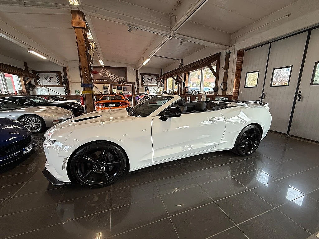 Bild von 2018 Chevrolet Camaro (2)