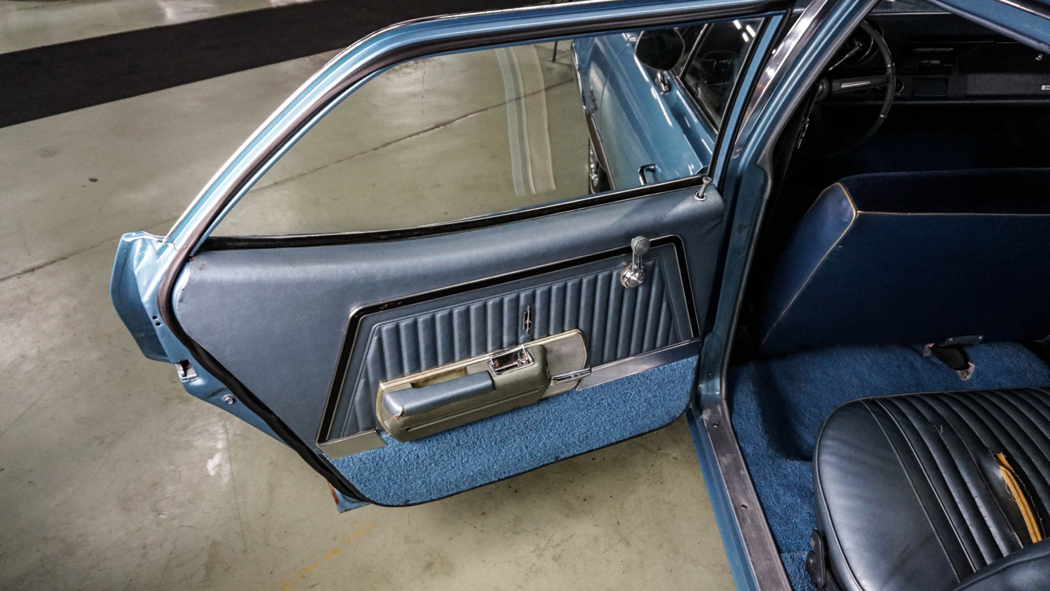 Innenraumfoto von 1968 Oldsmobile Vista Cruiser