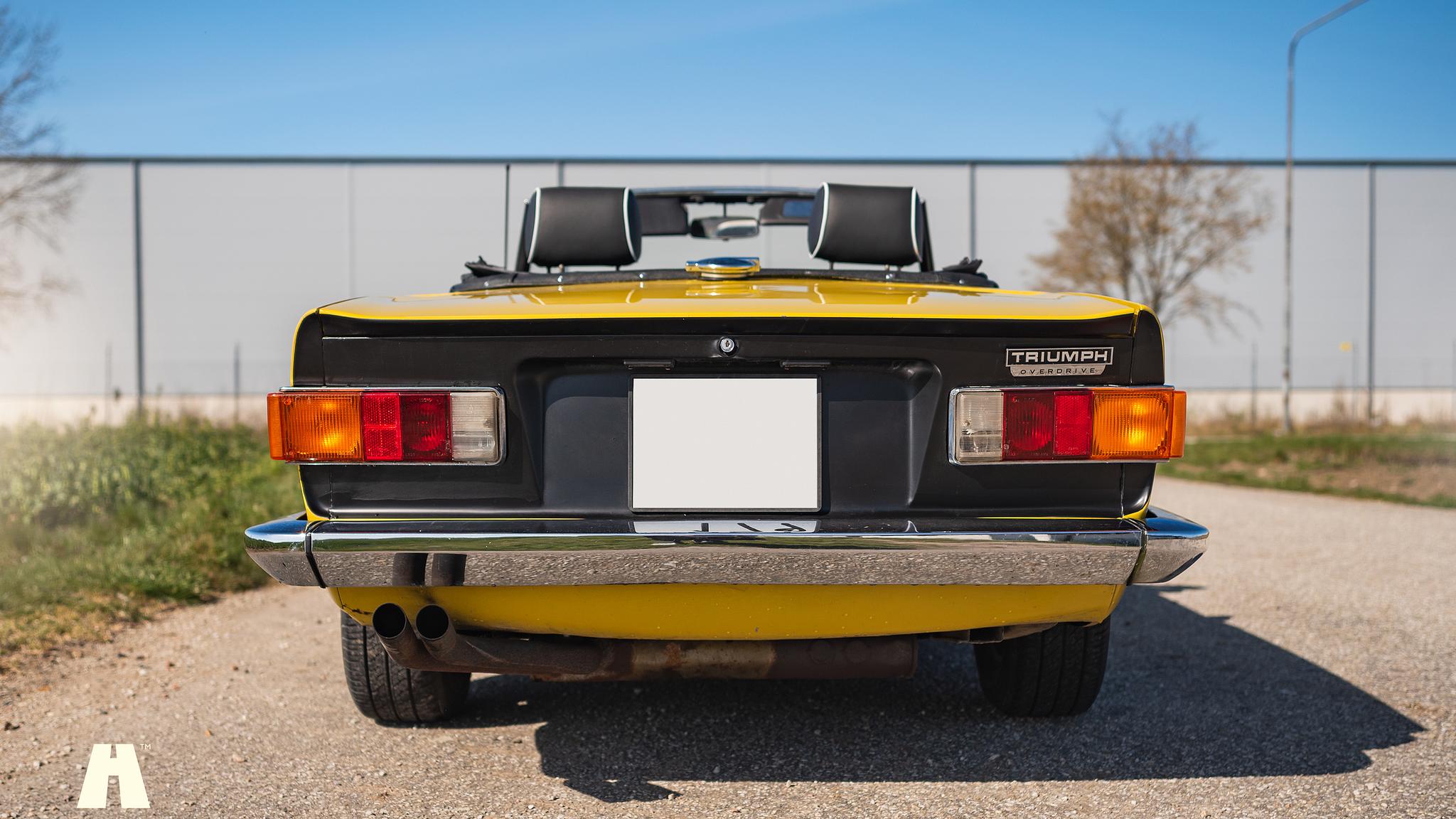 Aussenfoto 1974 Triumph TR6 (4)