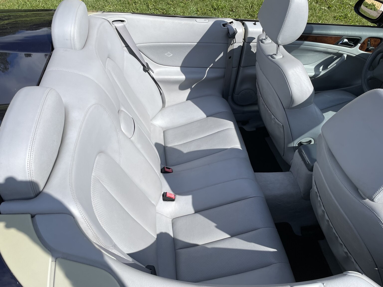 Innenraumfoto von 2001 Mercedes-Benz CLK 230 Kompressor
