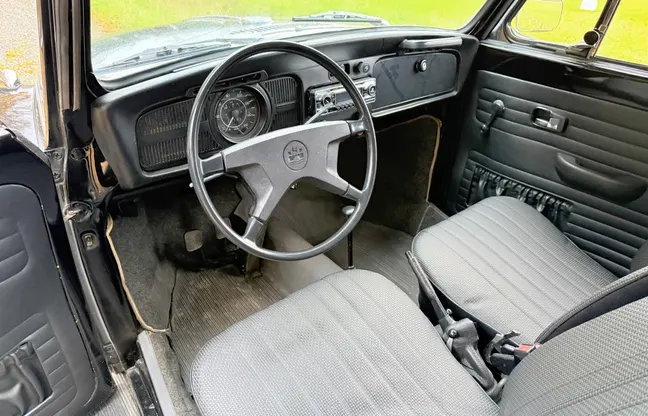 1972 Volkswagen 1302 S Cabriolet – Interiör