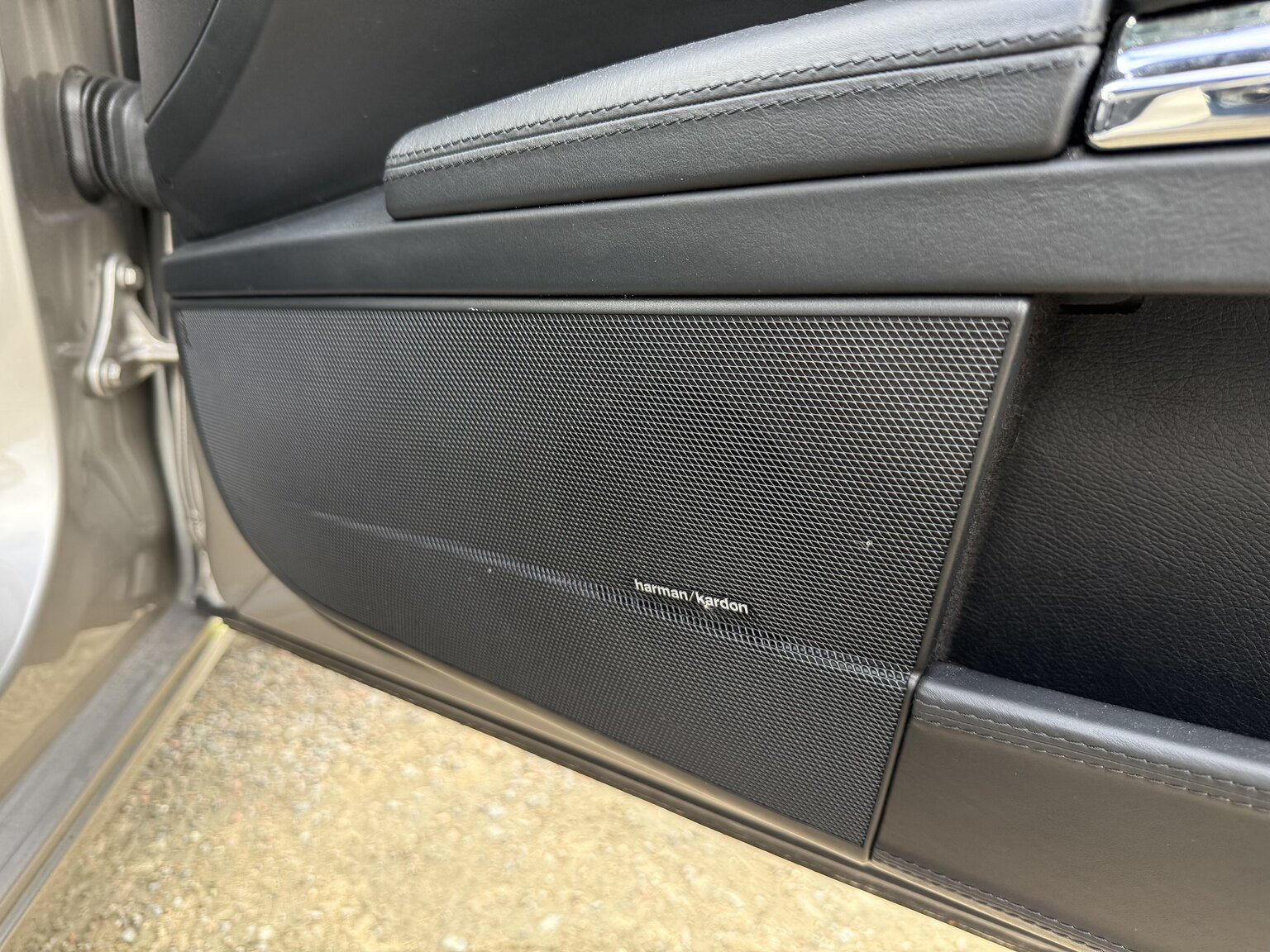 Innenraumfoto von 2007 Mercedes-Benz S 500 L 4Matic 7G-Tronic