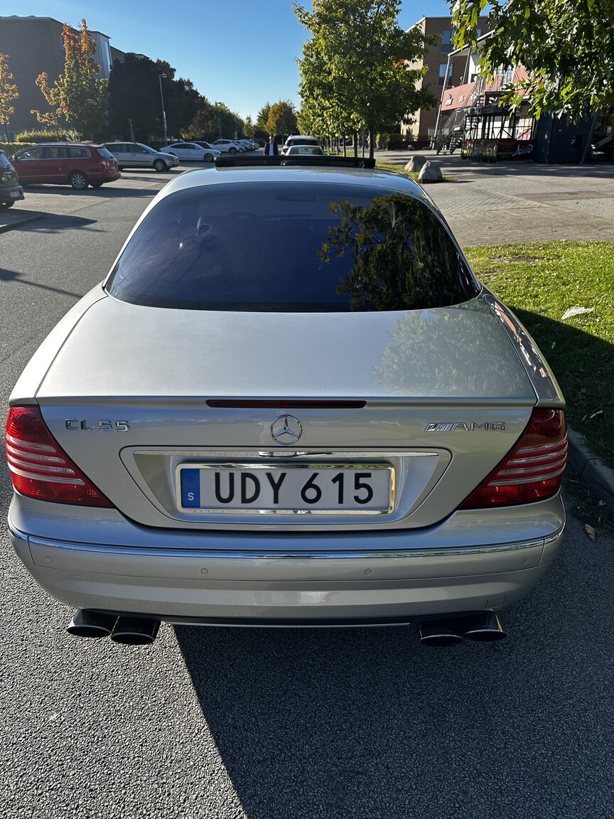Exterior image of 2004 Mercedes-Benz CL 55 AMG