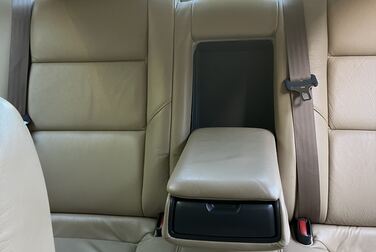 Interior image of 1999 Volvo S80