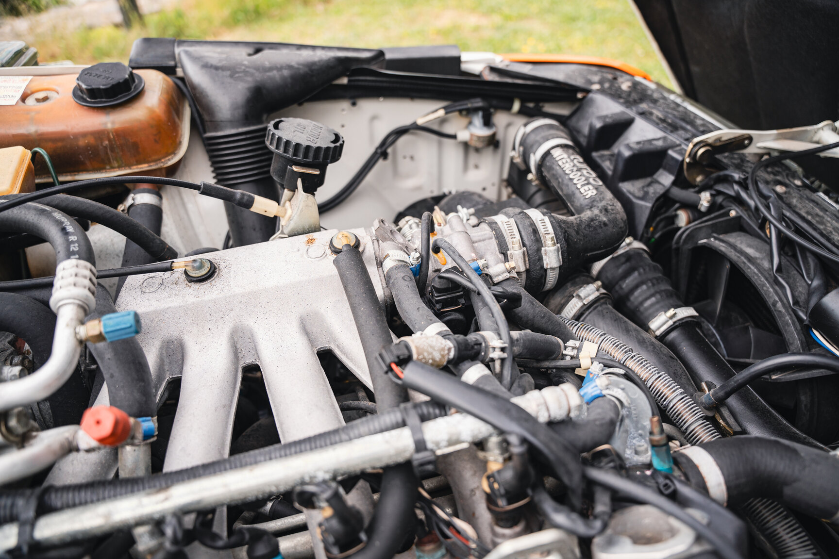 Image of 1987 Saab 900 Turbo Convertible mechanics