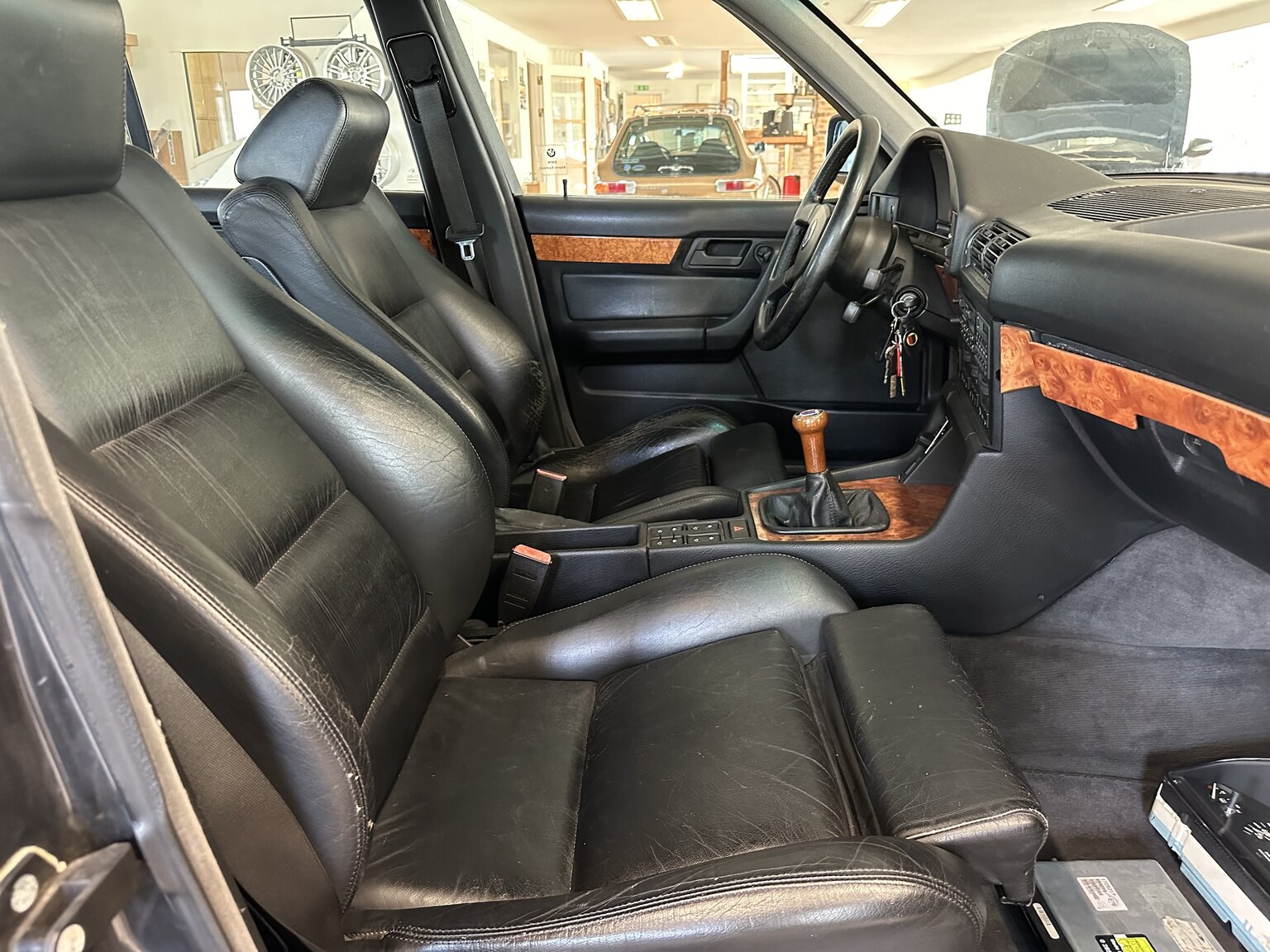 Interiörbild 1991 ALPINA BMW ALPINA B10 BI-TURBO