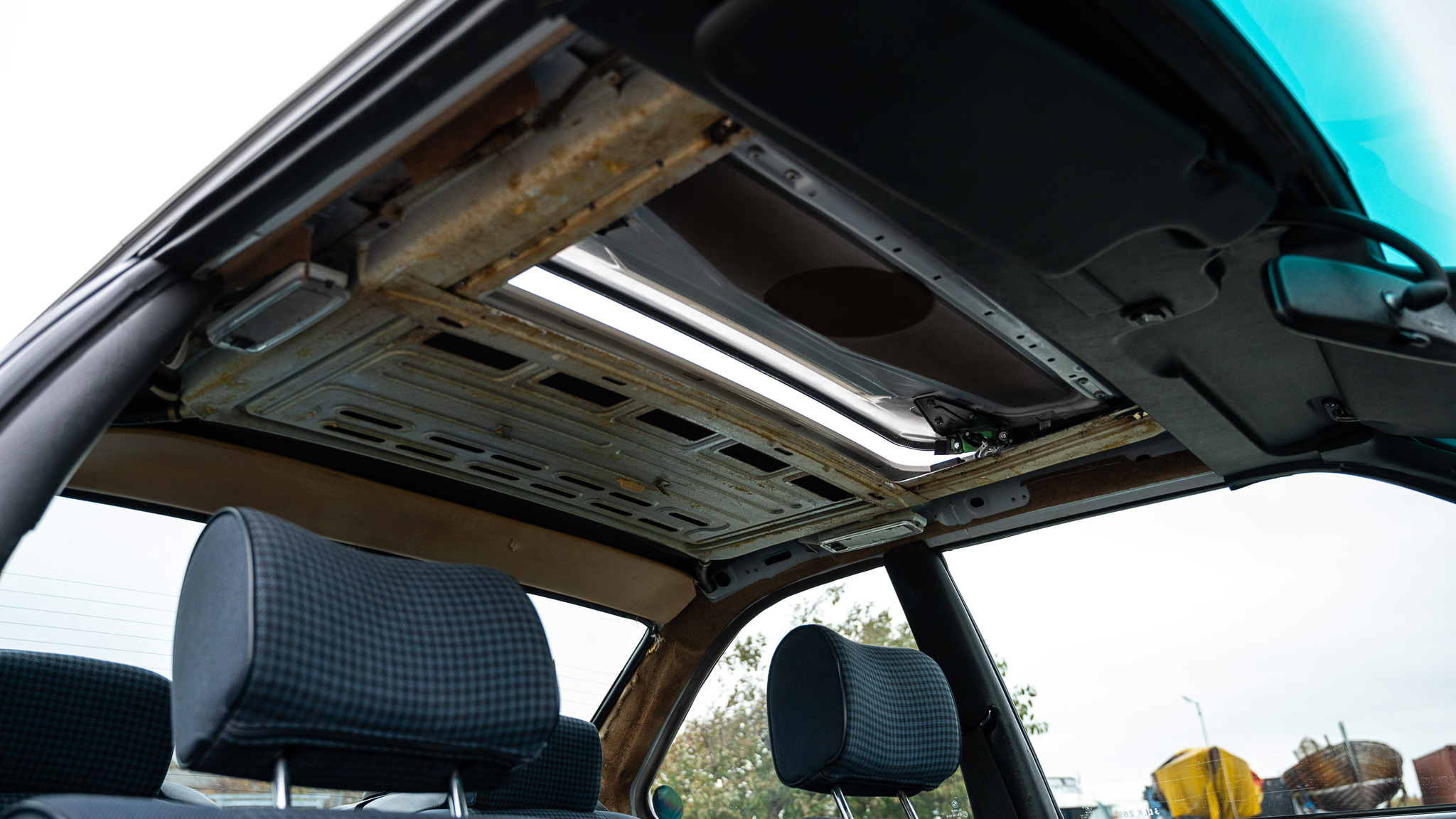 Interior image of 1983 BMW 635 CSi