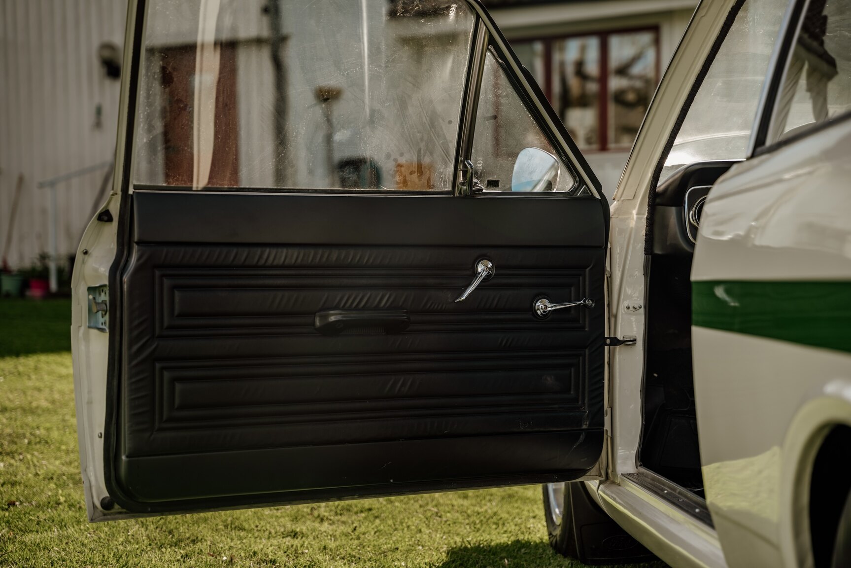 Interior image of 1968 Ford Cortina Lotus (25)