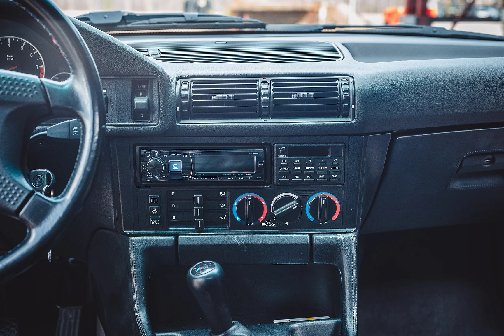 Innenraumfoto von 1992 BMW M5 3.8 (5)