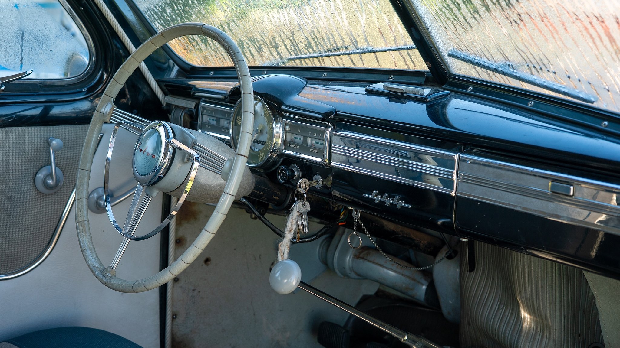 Interior image of 1957 VOLVO PV 444 – NO RESERVE