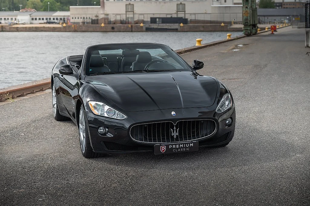 Bild von 2010 Maserati GranCabrio (5)