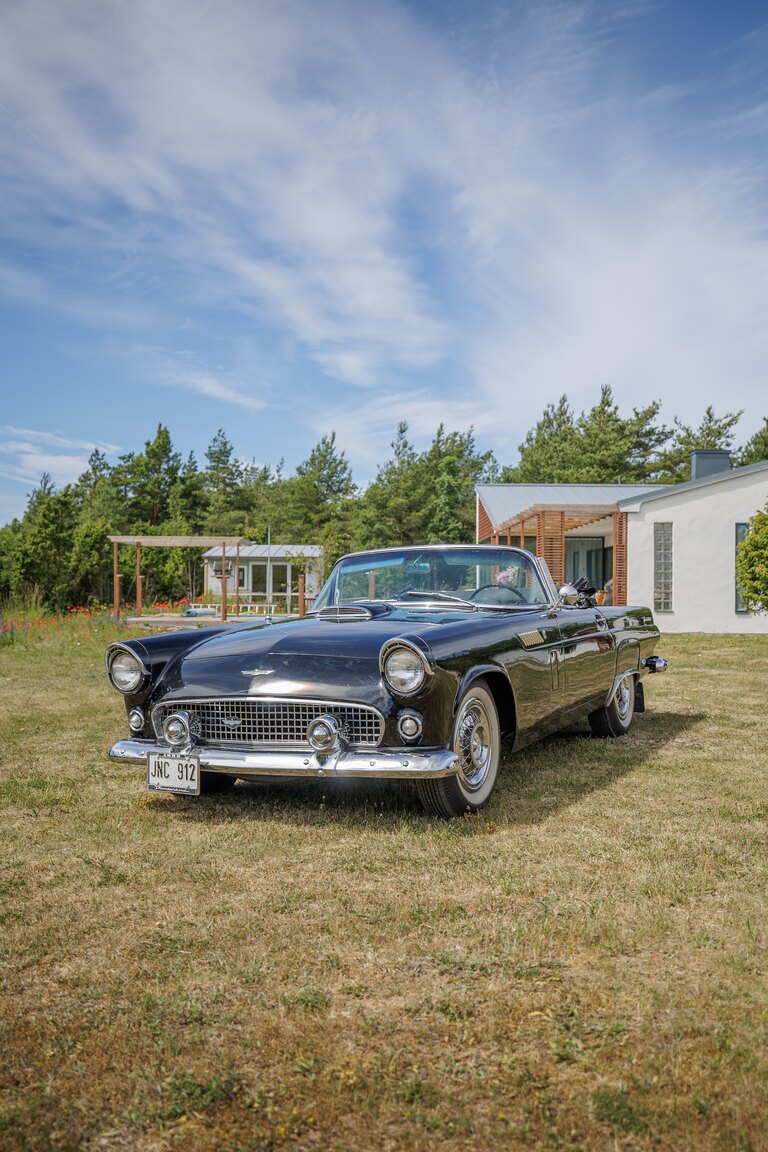 Aussenfoto 1956 Ford Thunderbird