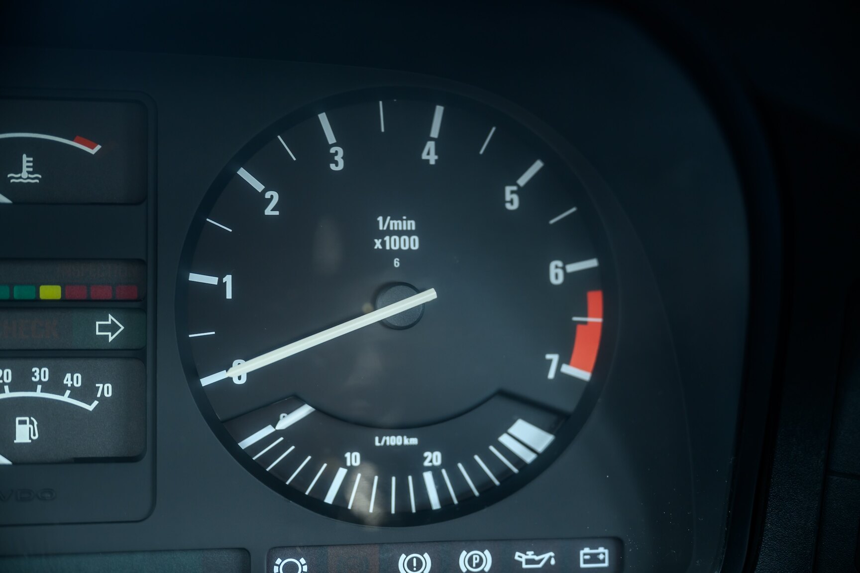 Innenraumfoto von 1986 BMW 520i