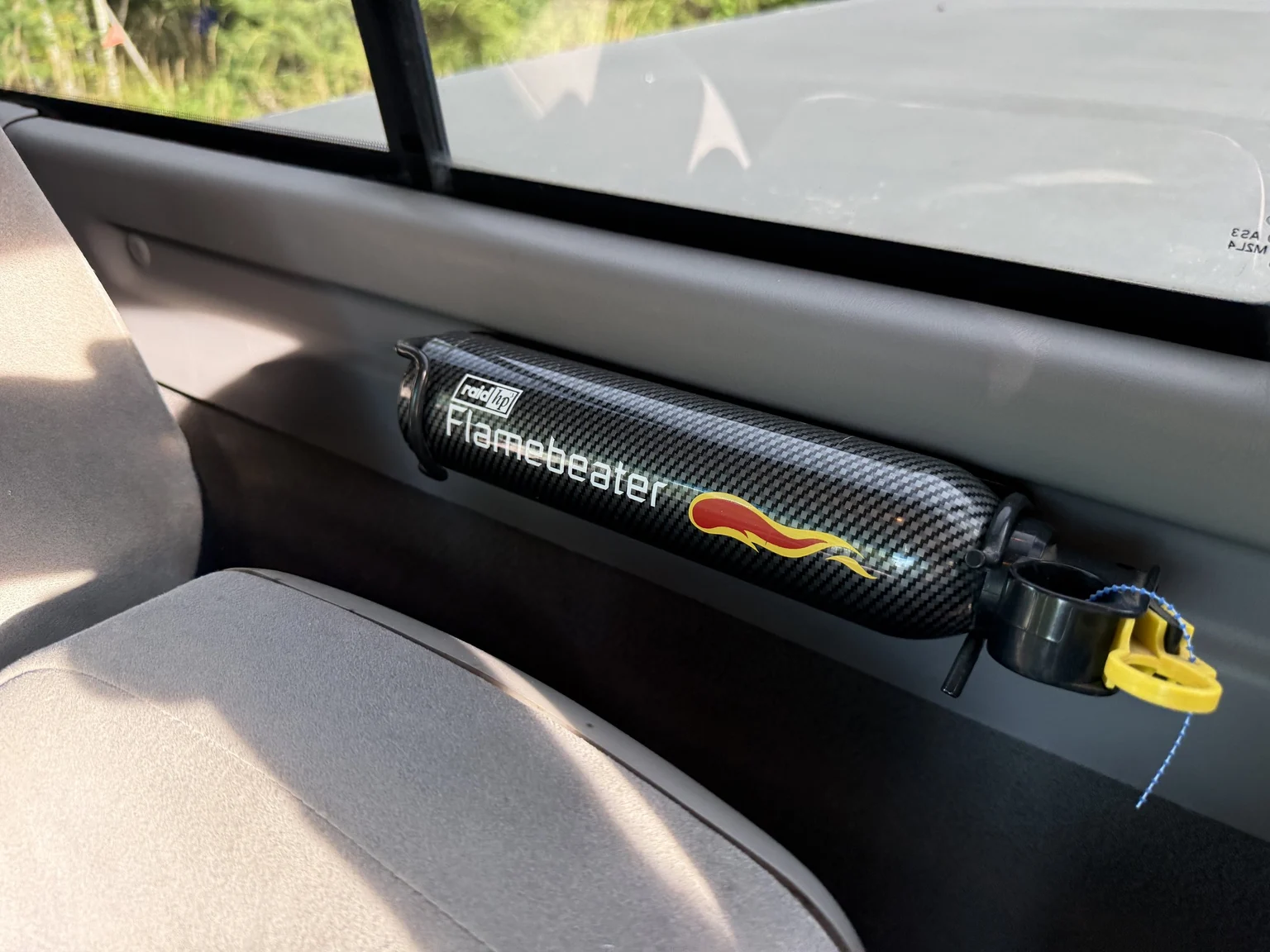 Interior image of 2002 Ford F-150 SVT Lightning (41)