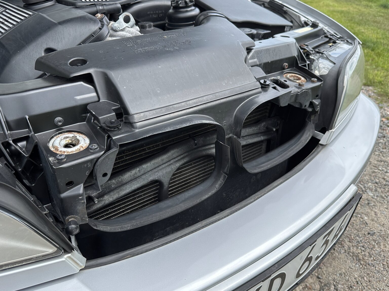 Image of 2005 BMW 330Ci mechanics