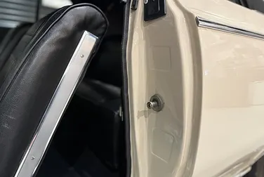 #<Image:0x00007fb7759eb7c0>