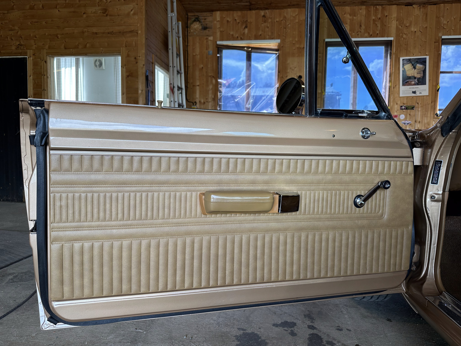 Interiörbild 1969 Dodge Dart Swinger 340