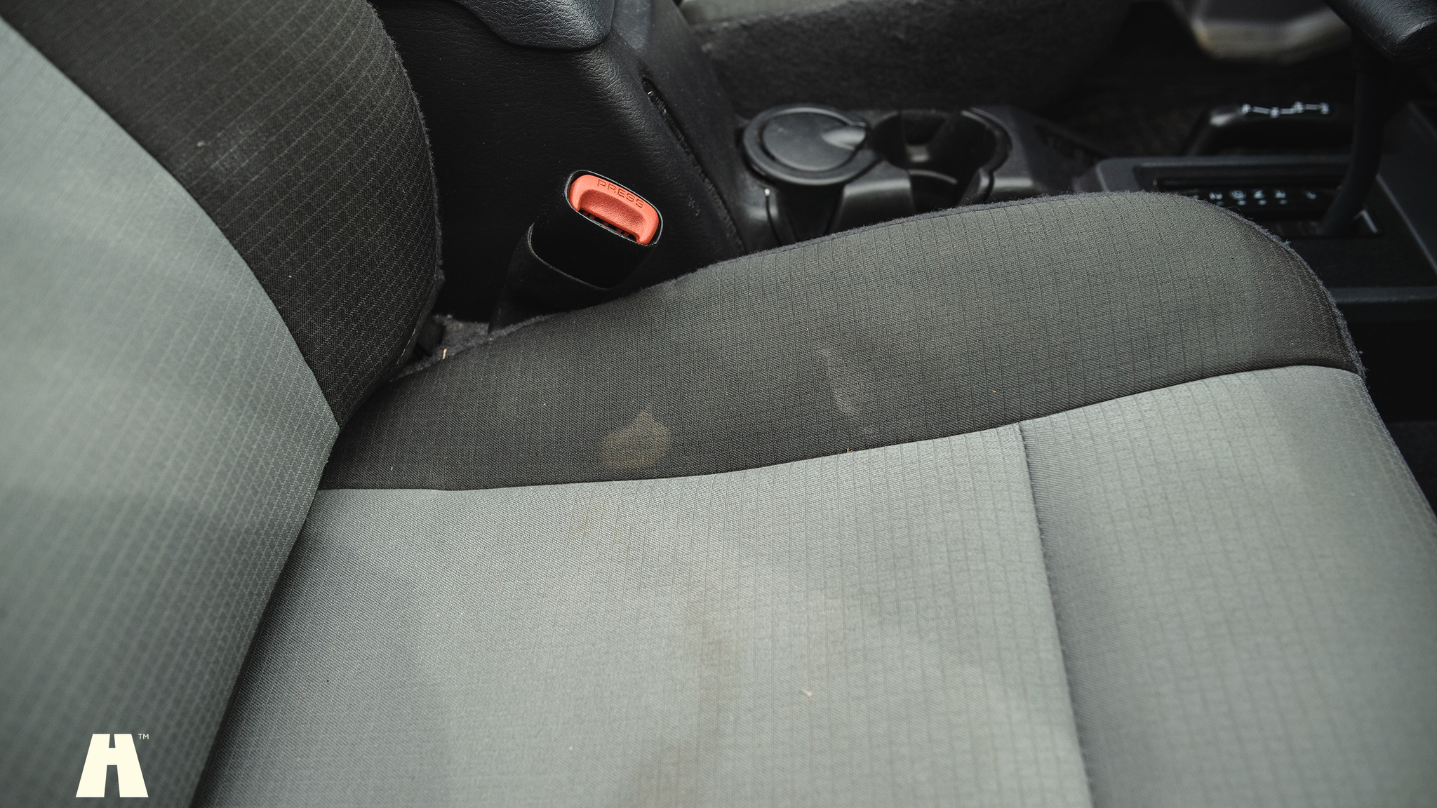 Interior image of 2006 Jeep Wrangler 4.0L Sahara 