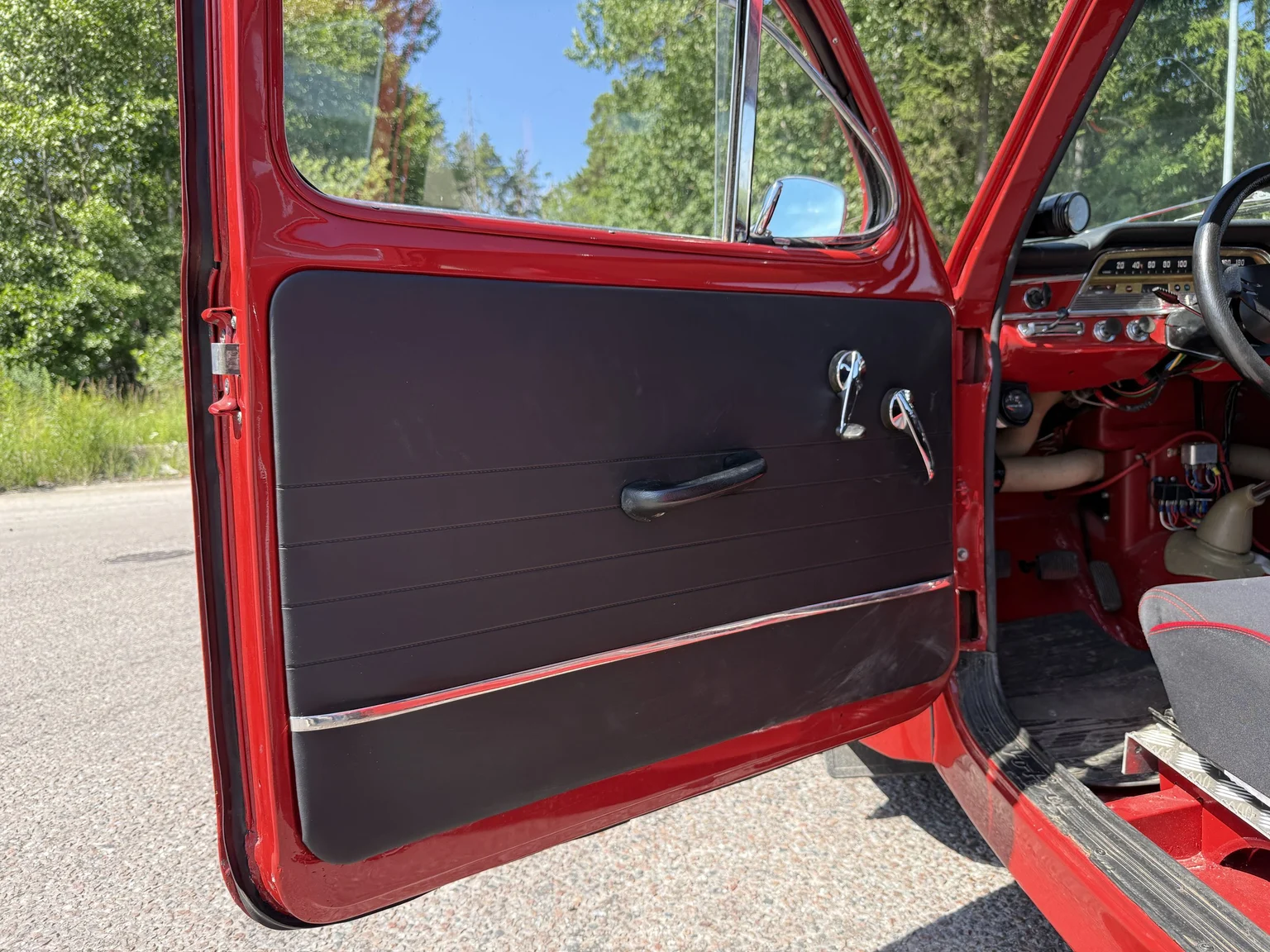 Interior image of 1965 Volvo PV "Rally" (3)