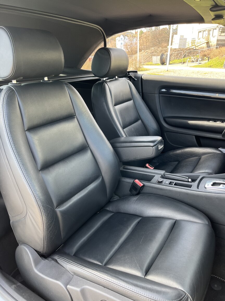 Innenraumfoto von 2003 Audi A4 Cabriolet 3.0