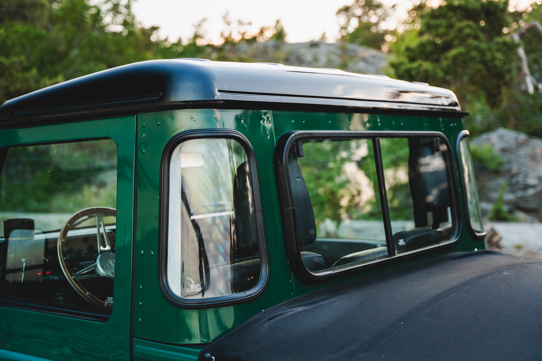 Exteriörbild på 2003 Land Rover Defender TD5 90 Pickup