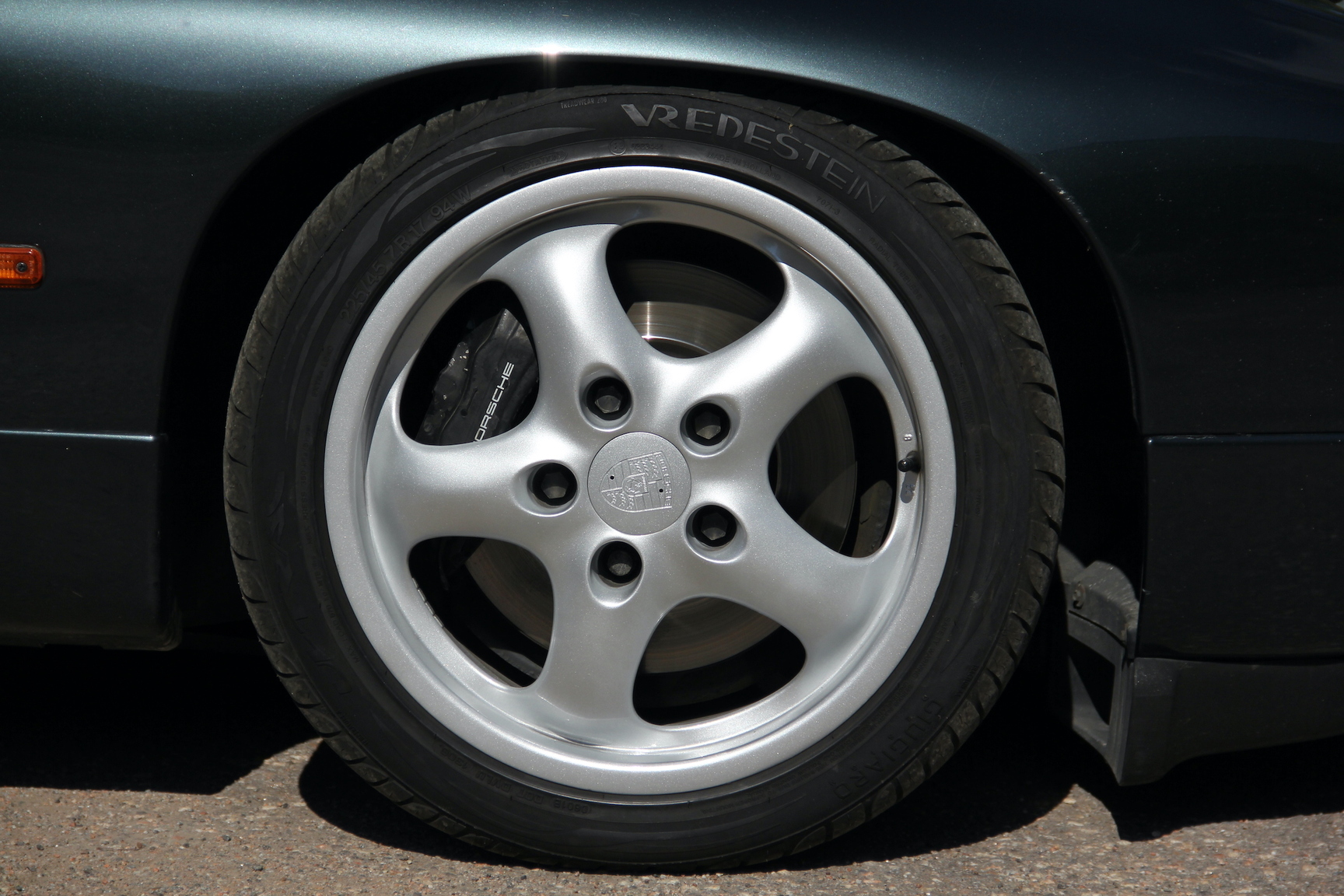 Exterior image of 1994 Porsche 928 GTS