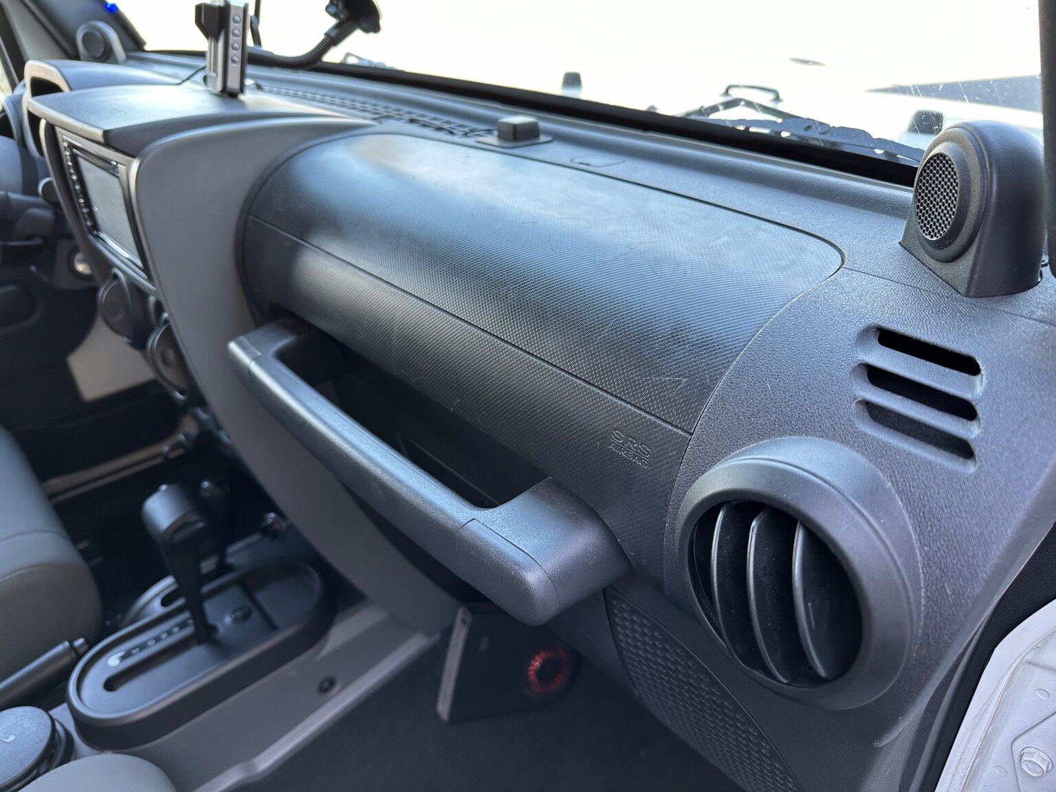 Interiörbild 2010 Jeep Wrangler Rubicon