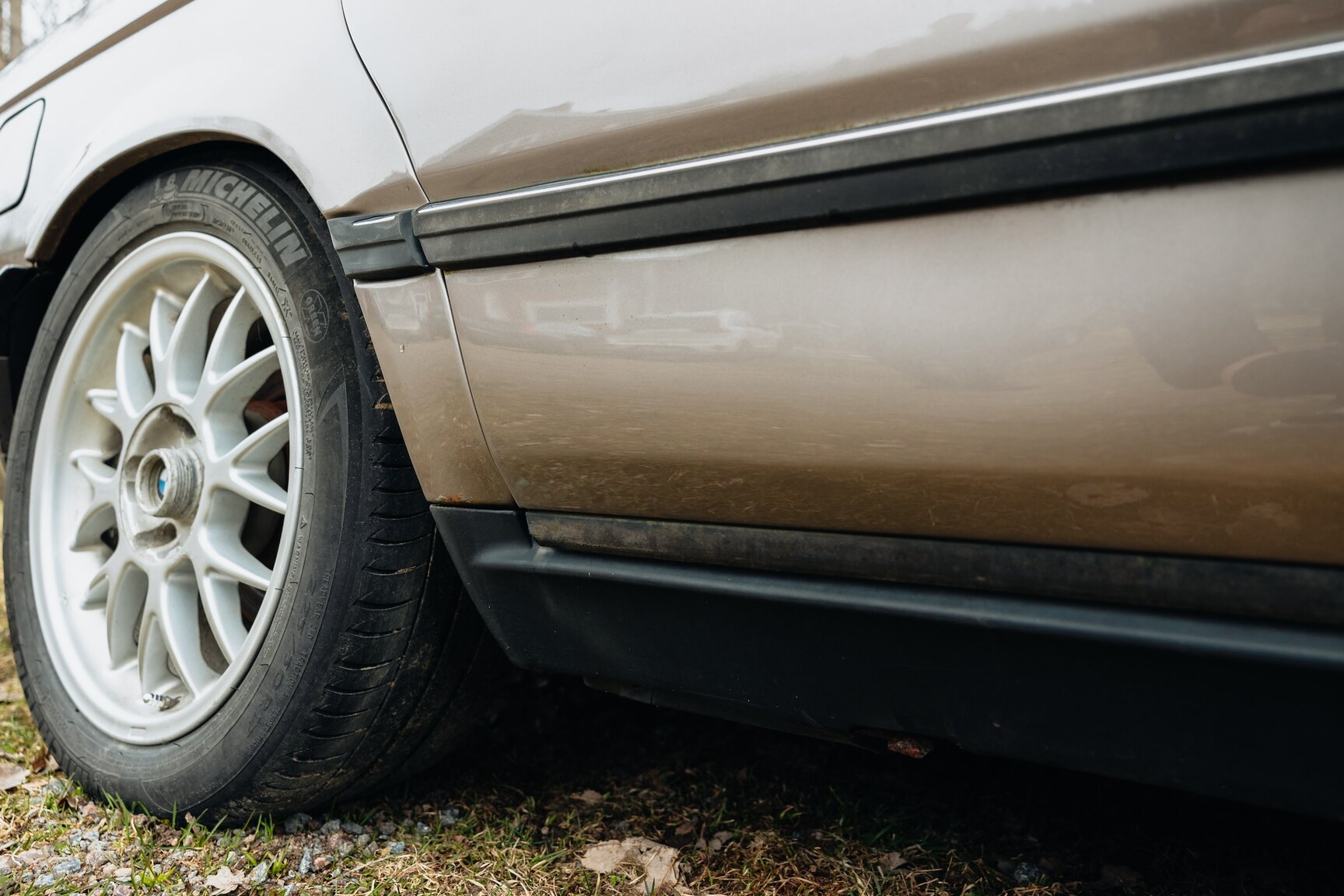 Exteriörbild på 1990 BMW 750iL (43)