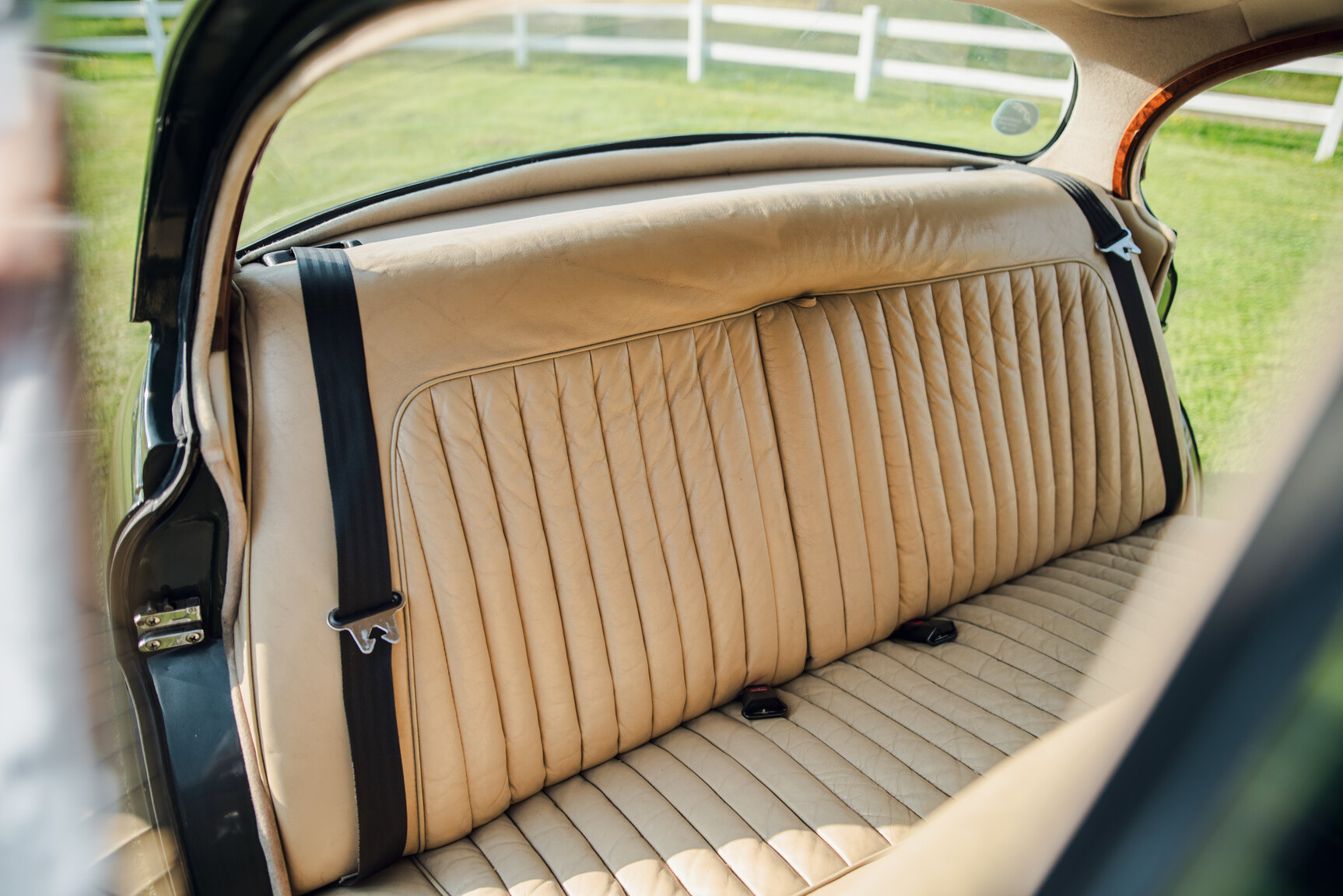 Interior image of 1965 Daimler 250 V8