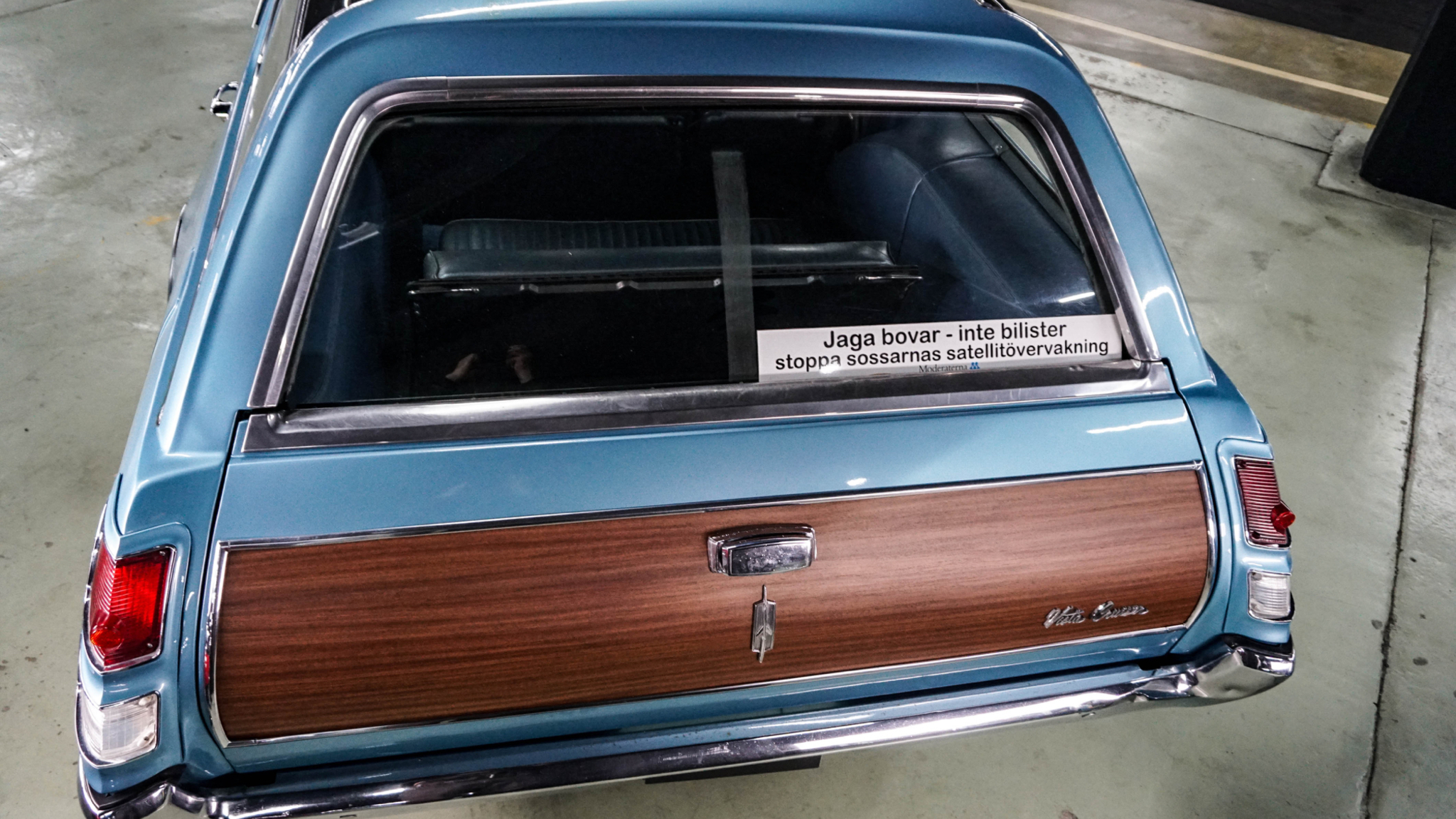 Exterior image of 1968 Oldsmobile Vista Cruiser