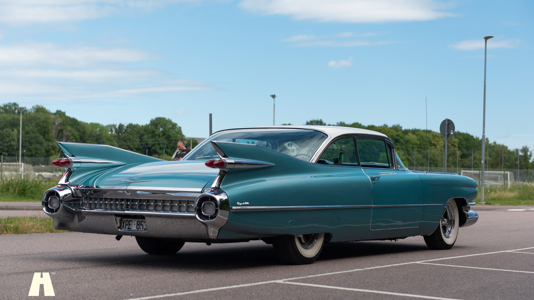 Exterior image of 1959 Cadillac Coupé de Ville 6.4 V8