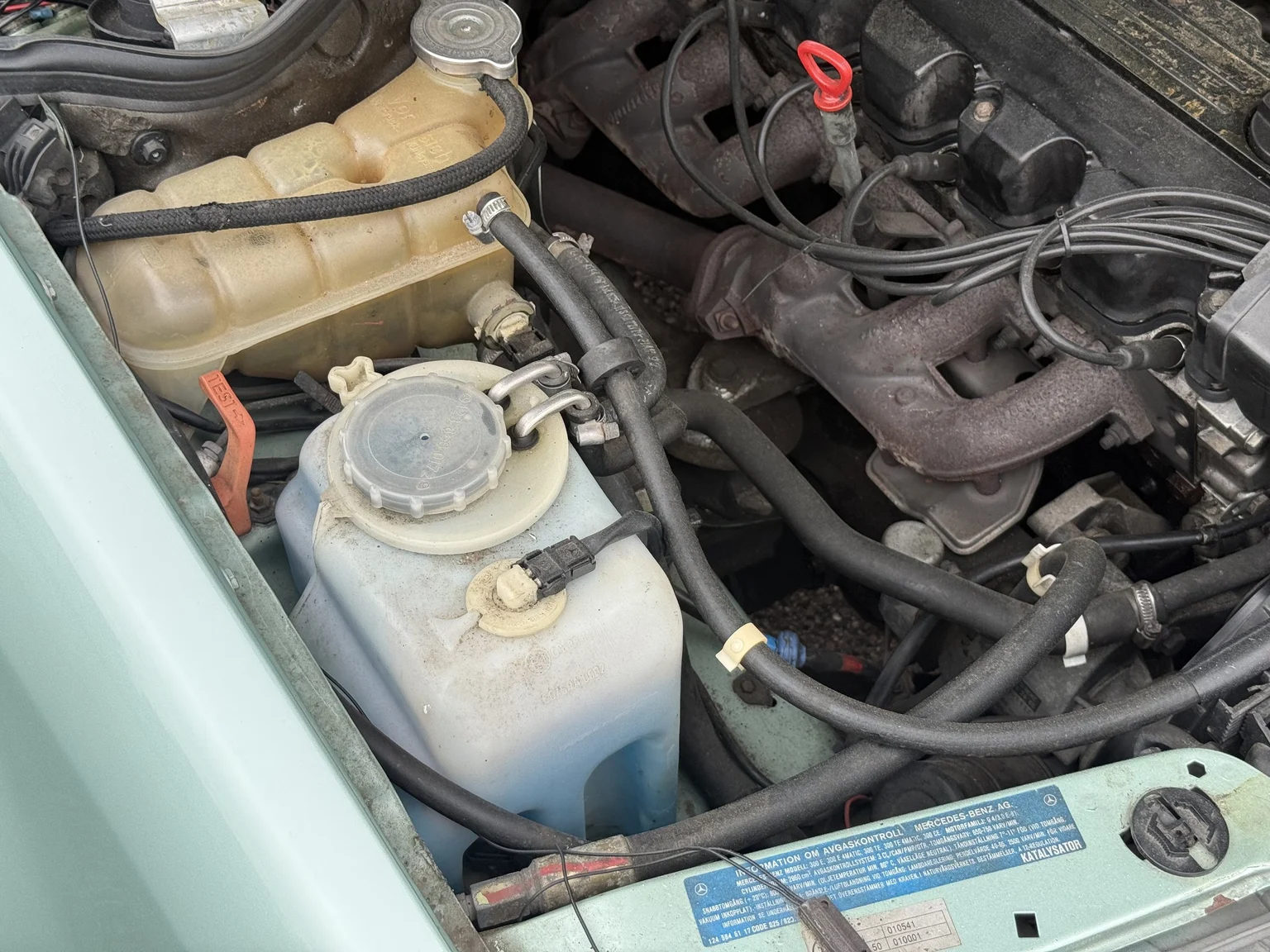 Image of 1991 Mercedes-Benz 300 E 4MATIC mechanics (5)