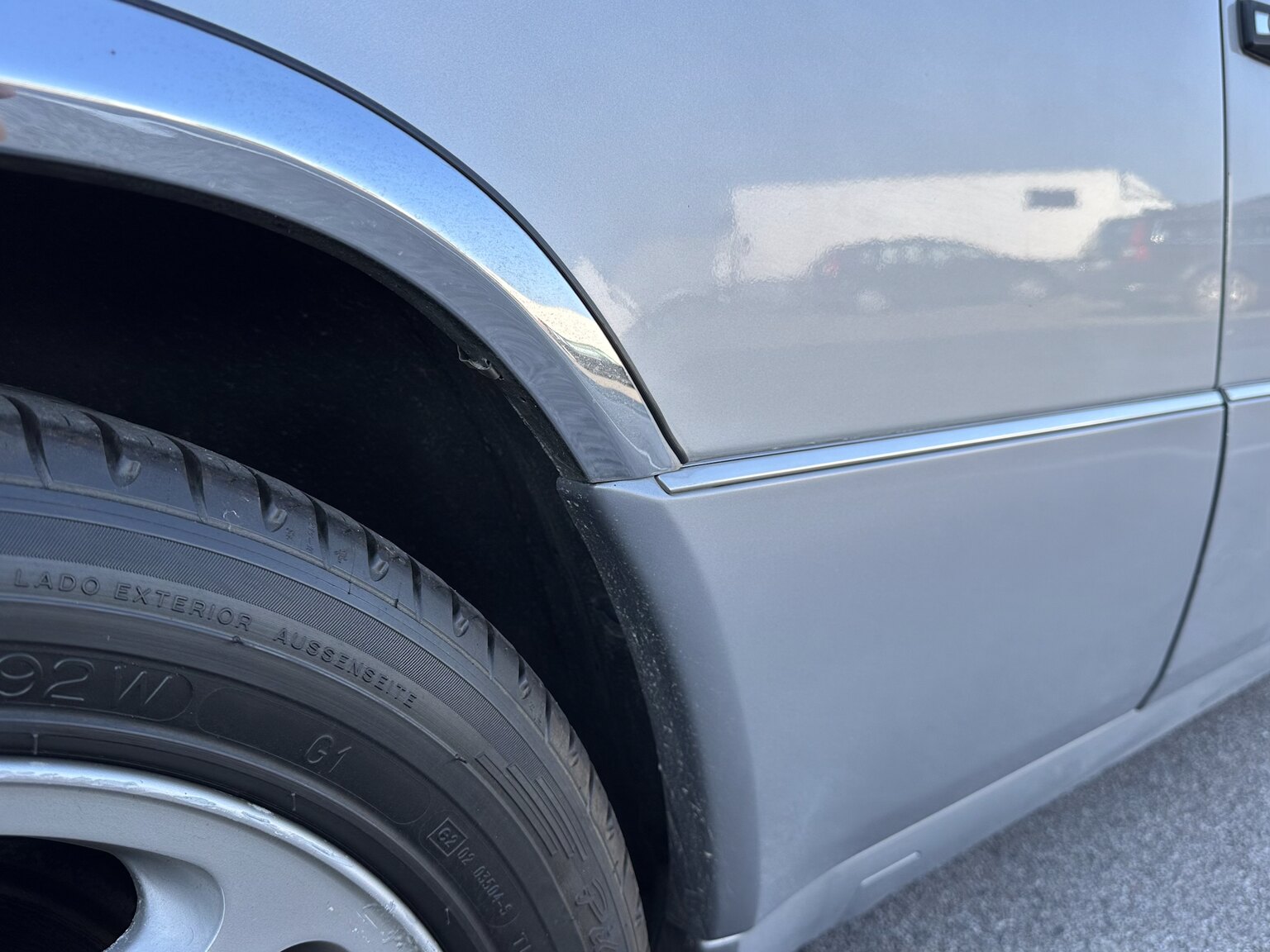 Aussenfoto 1992 Mercedes-Benz 300 CE-24