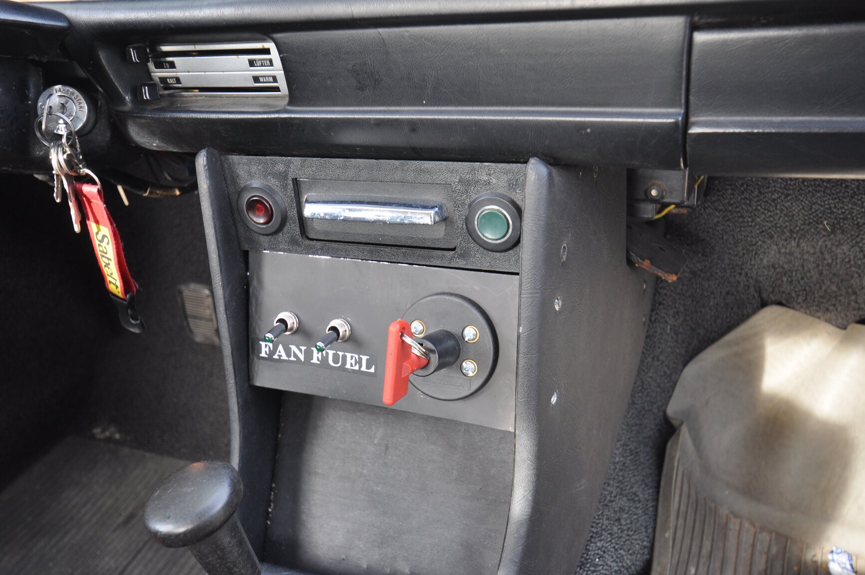 Interior image of 1975 BMW 2002 Tii