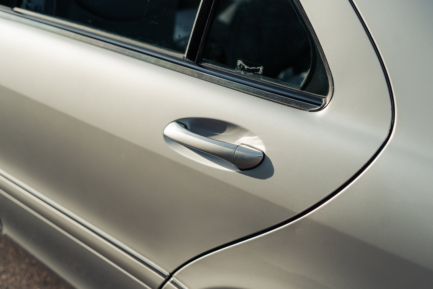 Exteriörbild på 1999 Mercedes-Benz S 320