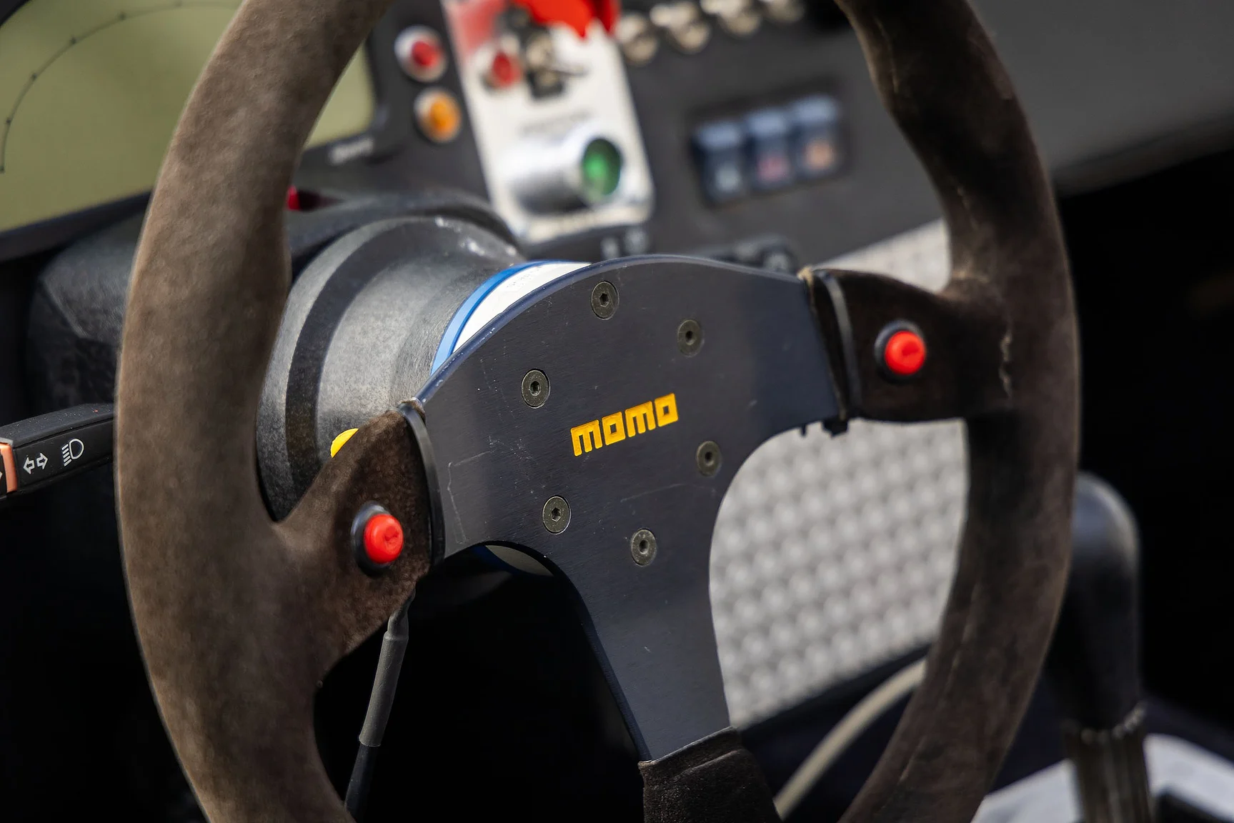 Innenraumfoto von 2007 Dax Rush Super Seven Replica V6 twin turbo (2)