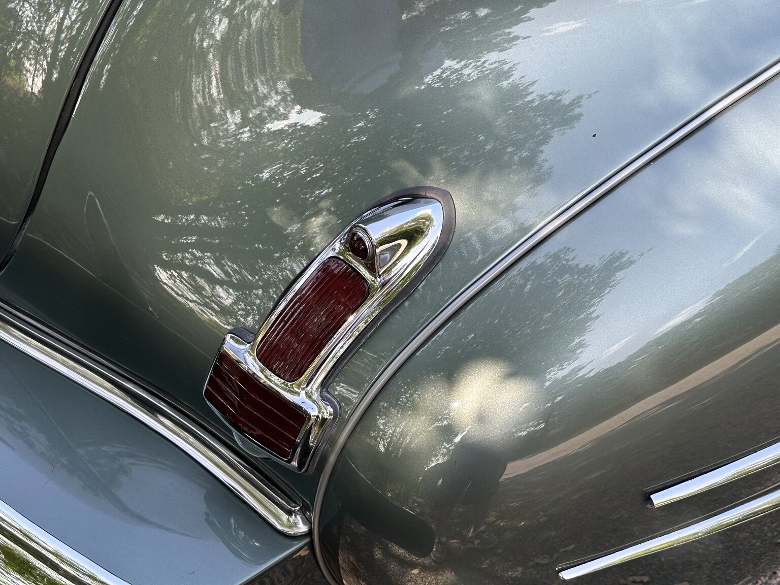 Exterior image of Buick Sedan Special 8